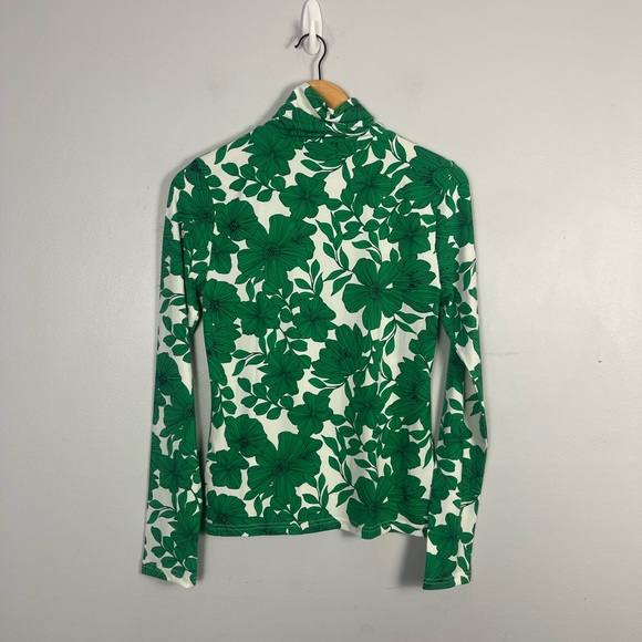 J. Crew Matte Jersey Turtleneck Green Botanical Floral Shirt Size M - Picture 6 of 6
